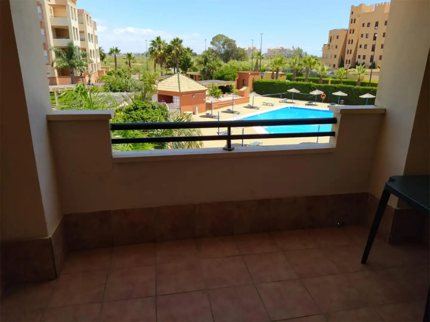 Apartamento en venta en Avenida de Los Cisnes, 37c, Isla Canela Terraza de Apartamento en venta en Ayamonte con Terraza, Piscina y Balcón