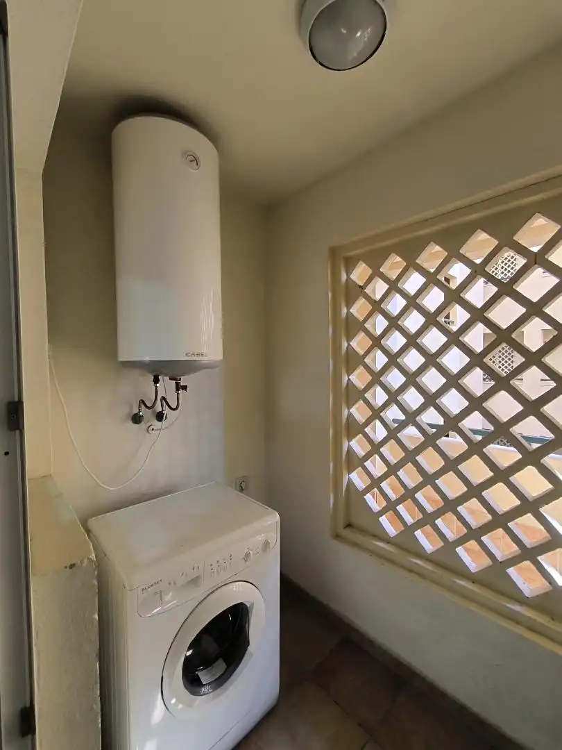 Apartamento en venta en Avenida de Los Cisnes, 37c, Isla Canela Baño de Apartamento en venta en Ayamonte con Terraza, Piscina y Balcón
