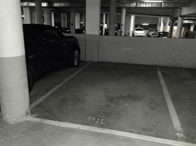 Garaje en Venta en Calle de Triacastela, 2 en Las Tablas