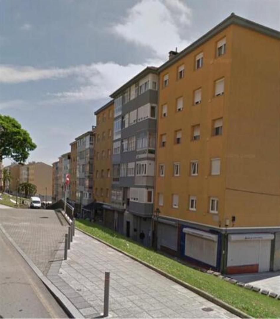 Vista exterior de Pis en venda en Avilés amb Calefacció i Moblat