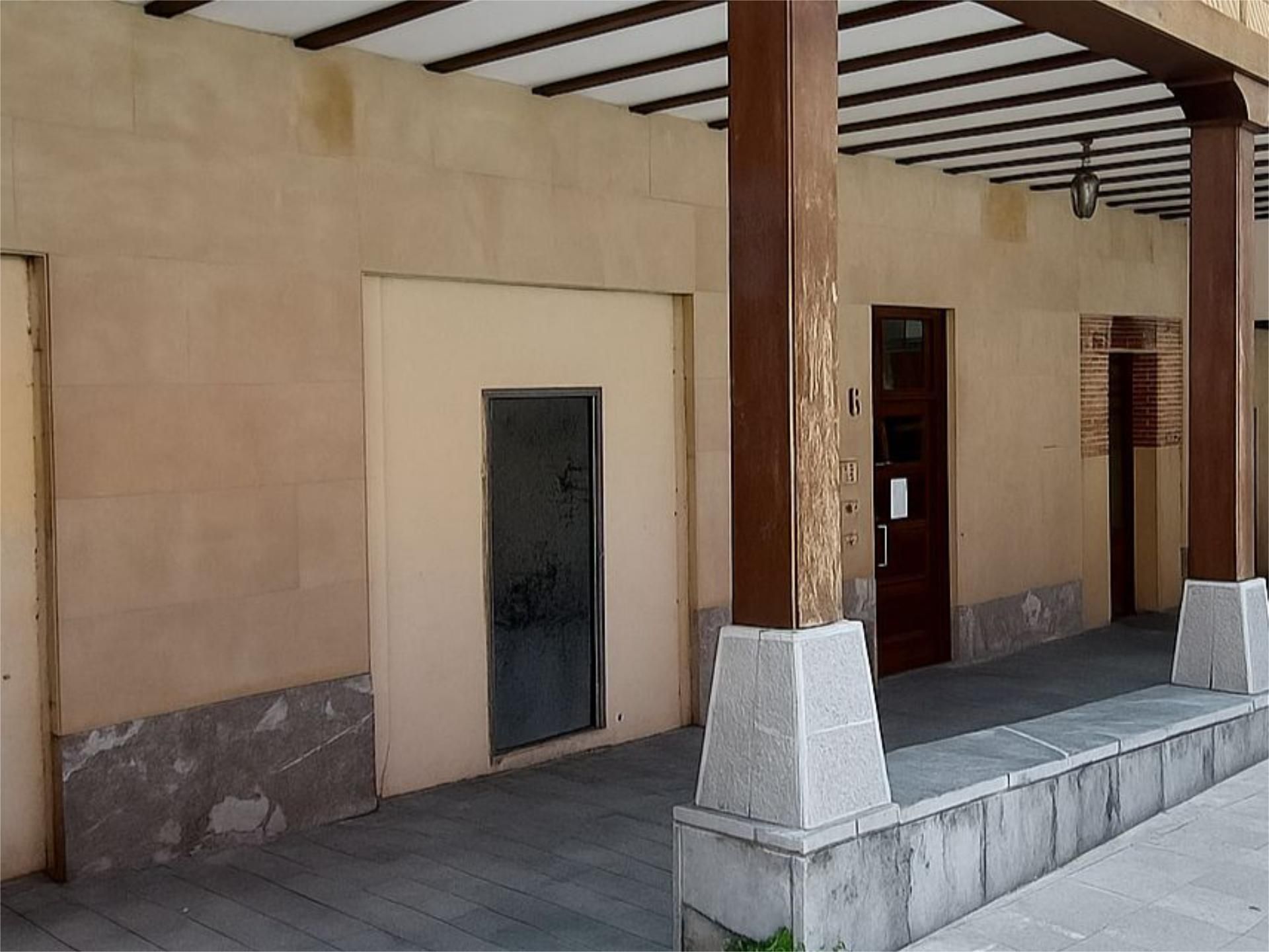 Local de lloguer en Salvatierra / Agurain