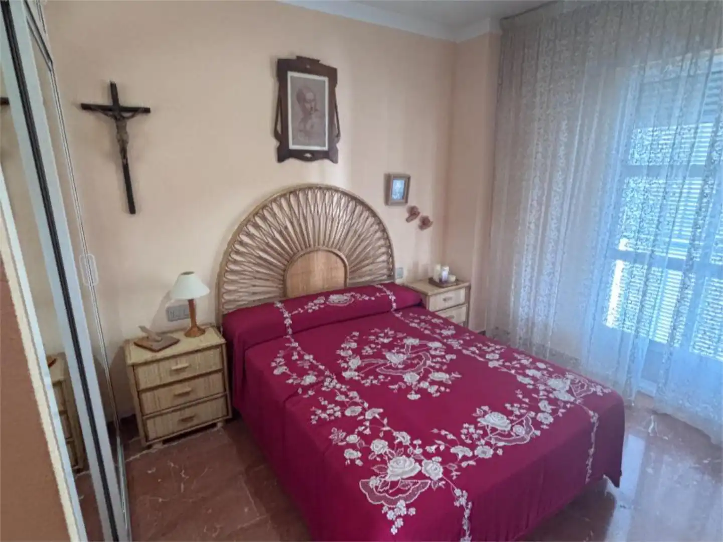 Casa adosada en venta en Calle Medidor Alonso Hernandez, 5, Los Villares Habitación de Casa adosada en venta en Los Villares con Terraza, Piscina y Balcón