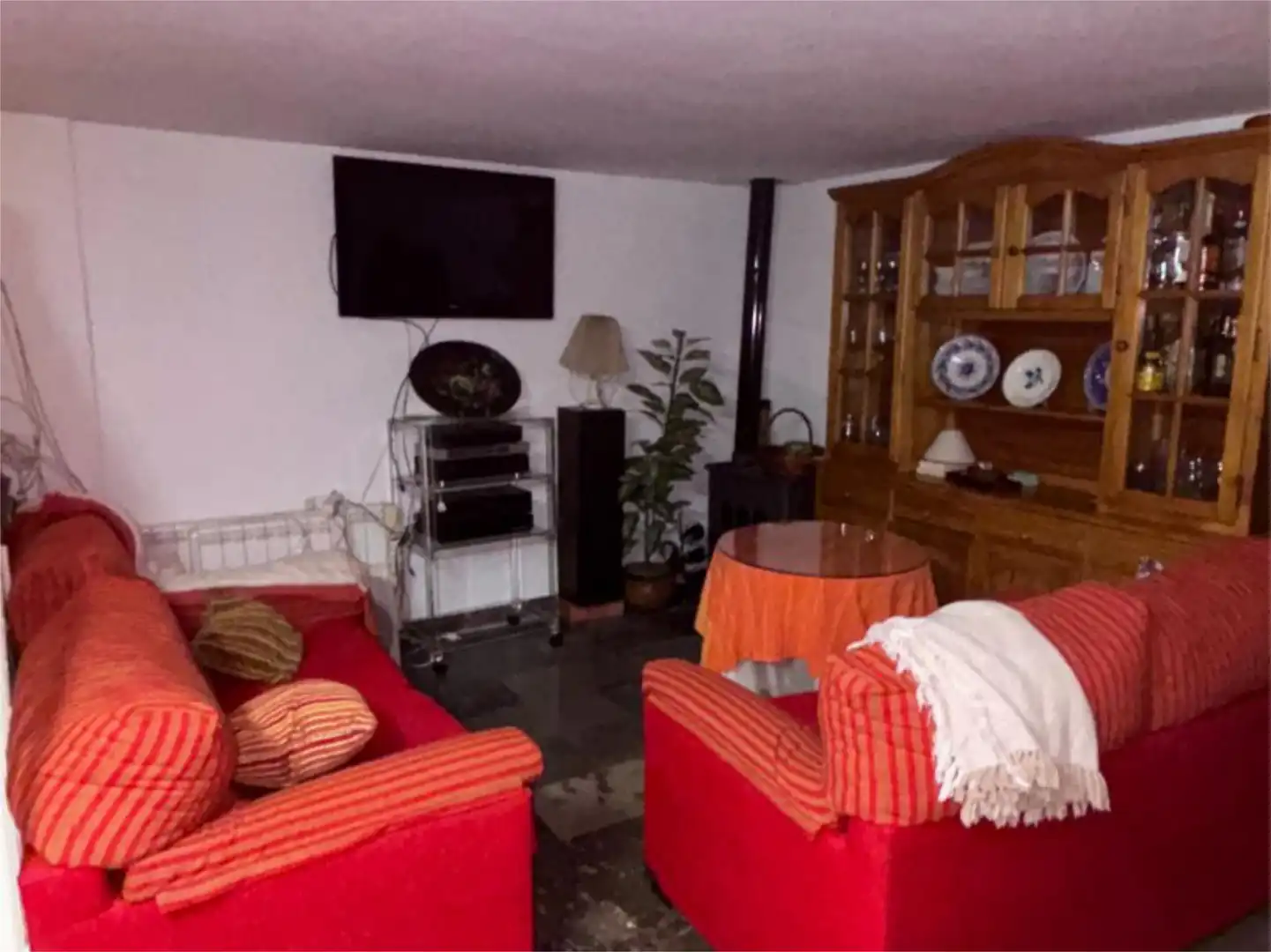 Casa adosada en venta en Calle Medidor Alonso Hernandez, 5, Los Villares Casa adosada en venta en Los Villares con Terraza, Piscina y Balcón