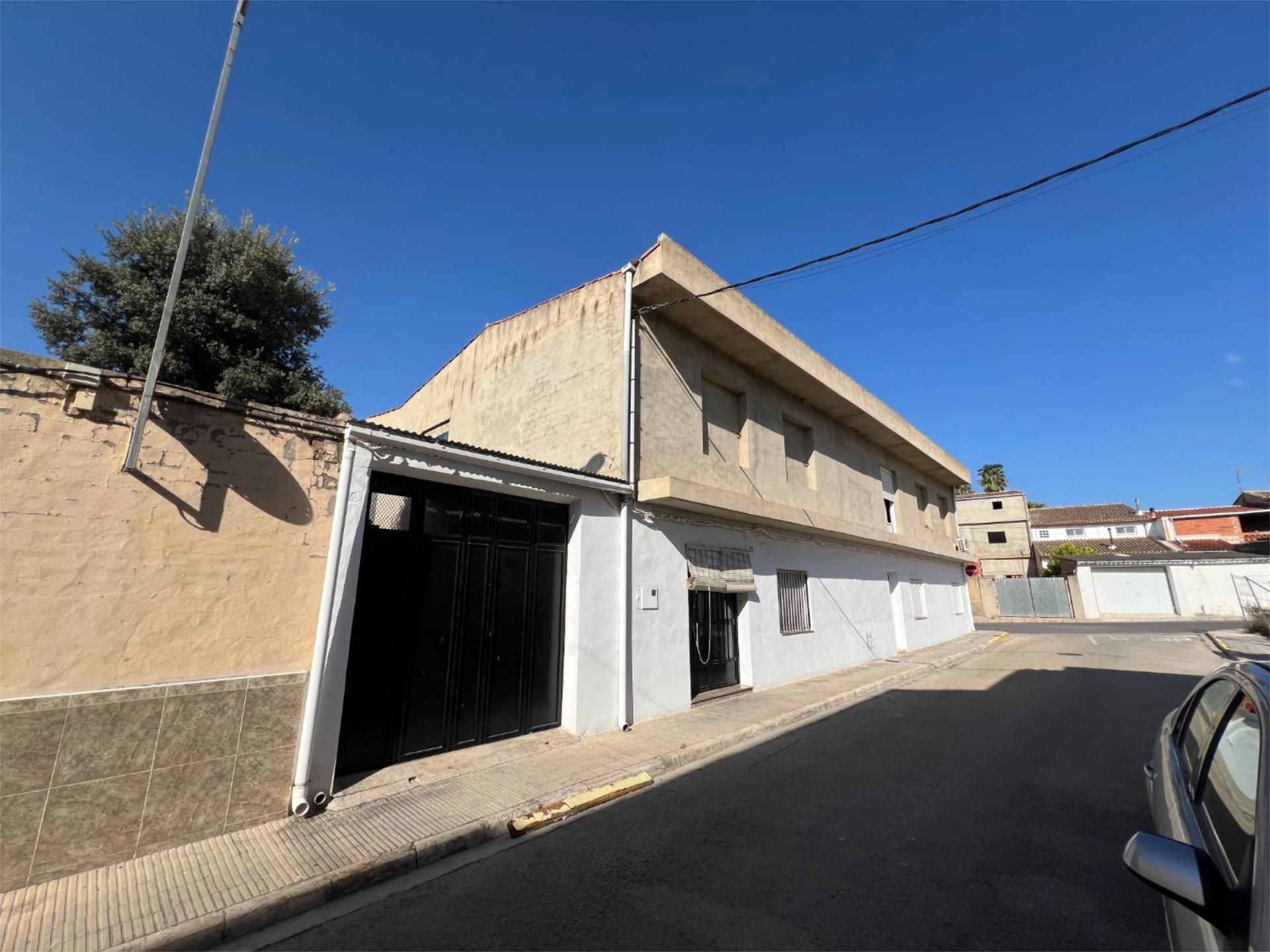 Vista exterior de Local en venta en Montaverner