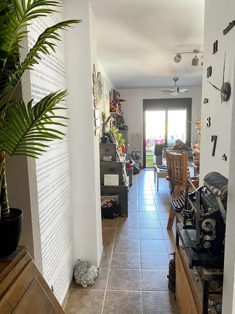 Wohnung zum Verkauf in Alcolea mit Heizung, Privatgarten und Terrasse