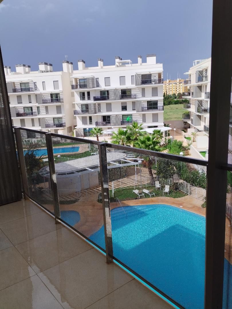 Piscina de Pis en venda en Dénia amb Aire condicionat, Terrassa i Piscina