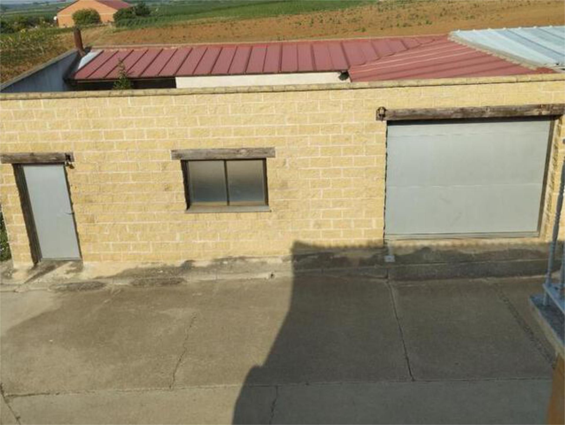 Vista exterior de Casa adosada en venda en Aldearrubia amb Calefacció, Jardí privat i Terrassa