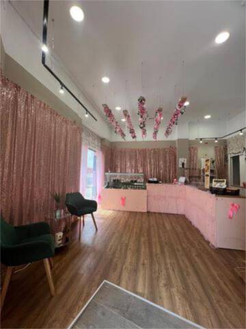 Local comercial en Alquiler en Mercado