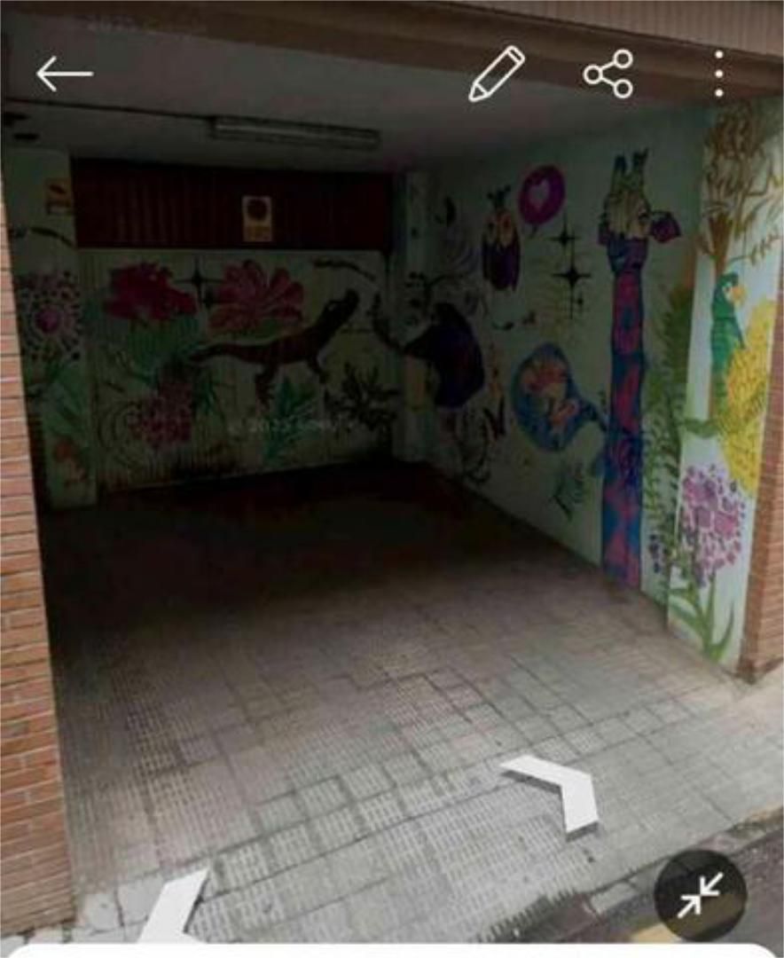 Garage to rent in Zamora Capital 