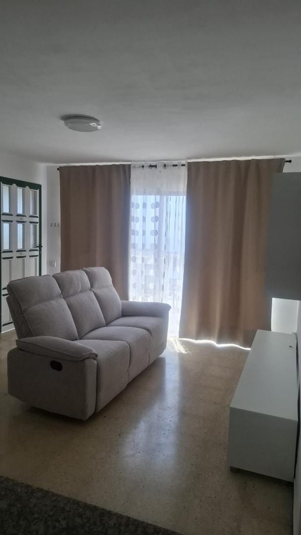 Living room of Flat to rent in El Rosario  with Terrace, Furnished and Washing machine