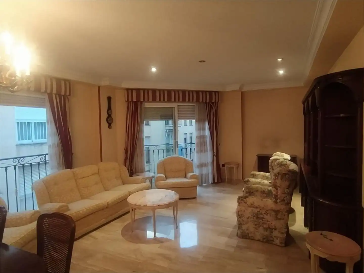 Wohnung zum Verkauf in Carrer Tinent Ruiz, 35, Centro Wohnzimmer von Wohnung zum Verkauf in Elche / Elx mit Klimaanlage, Heizung und Terrasse