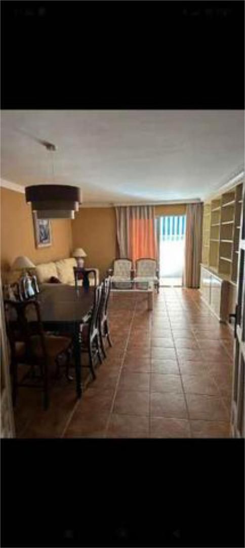 Comedor de Piso en venta en Marbella con Calefacción, Terraza y Amueblado