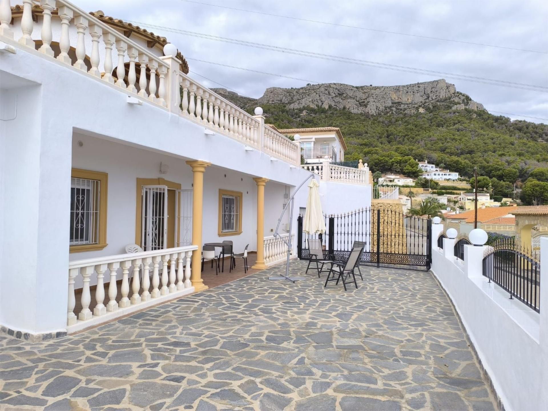 Exterior view of Flat for sale in Calpe / Calp  with Air Conditioner, Heating and Private garden