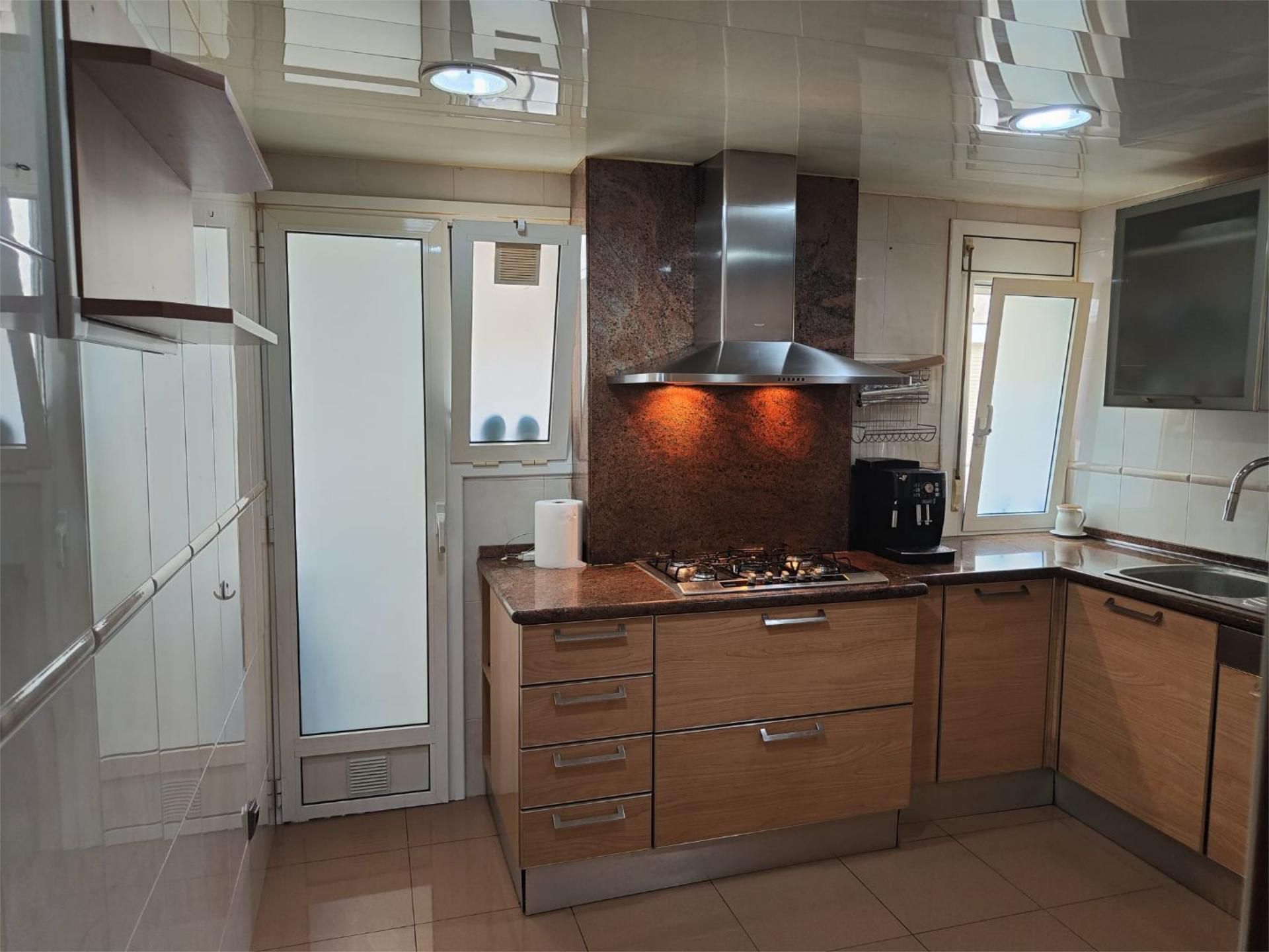 Kitchen of Flat for sale in  Tarragona Capital  with Air Conditioner