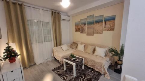 Foto 2 de Pis de lloguer a Calle Soldado Salvador Tirado, 2, Puerto Deportivo, Málaga