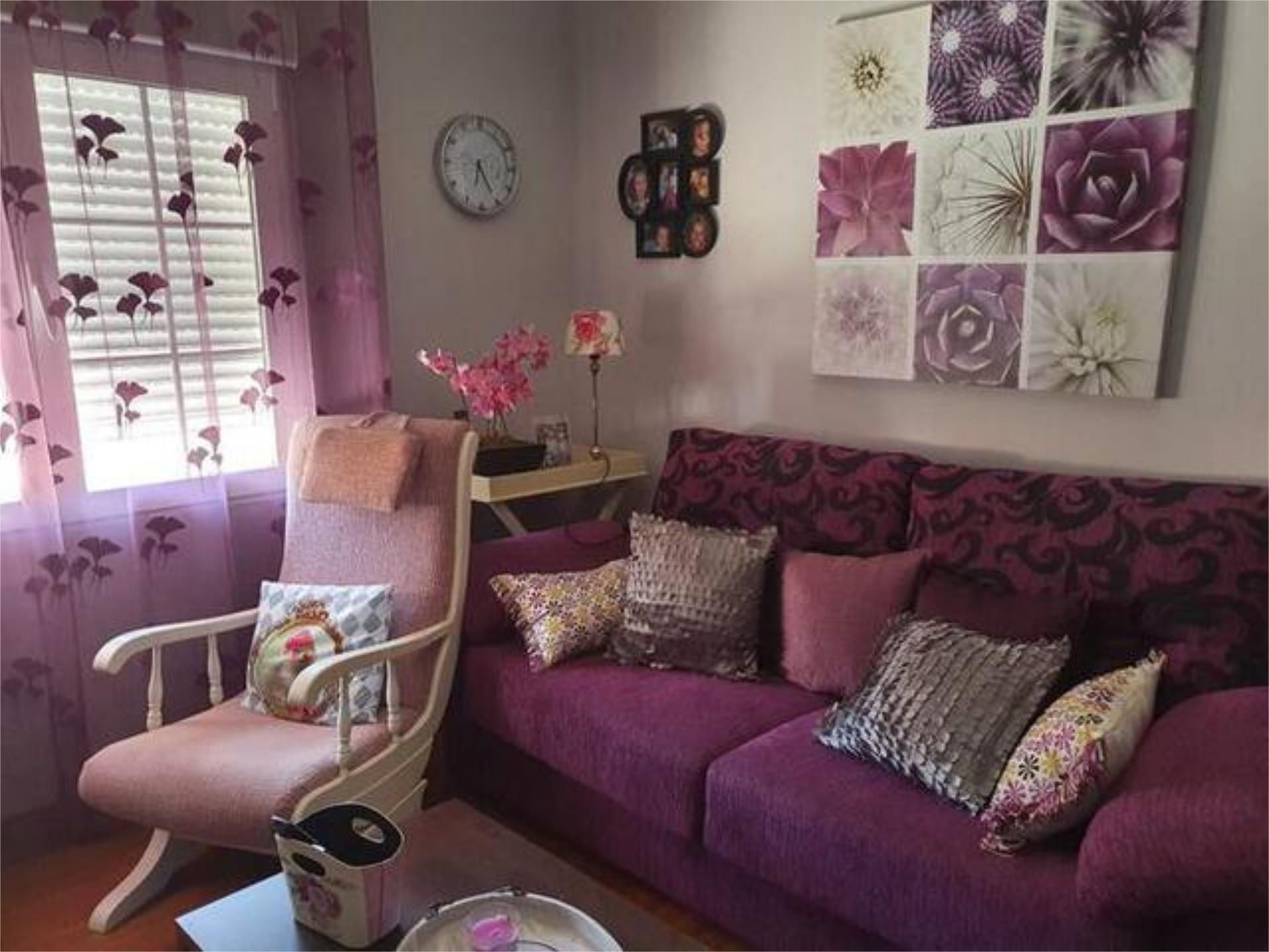 Living room of Flat to rent in Losar de la Vera  with Heating, Terrace and Storage room