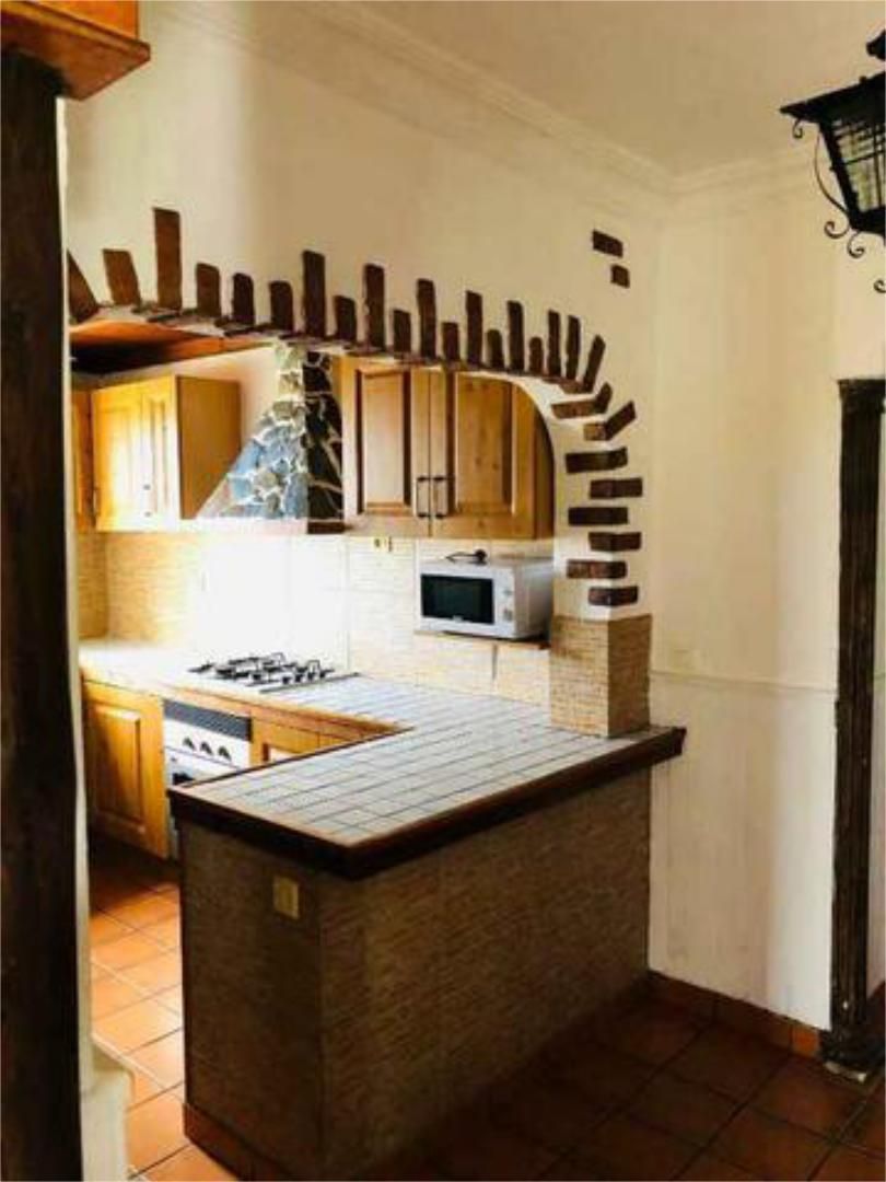 Cuina de Apartament de lloguer en Santa María de Guía de Gran Canaria amb Terrassa i Moblat