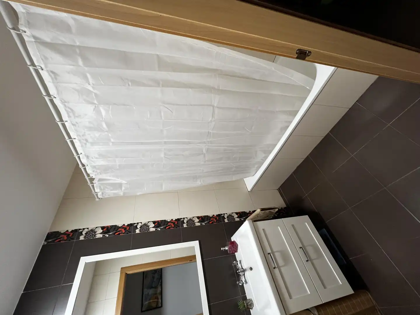 Baño de Piso en venta en Manises con Aire acondicionado, Terraza y Parking comunitario