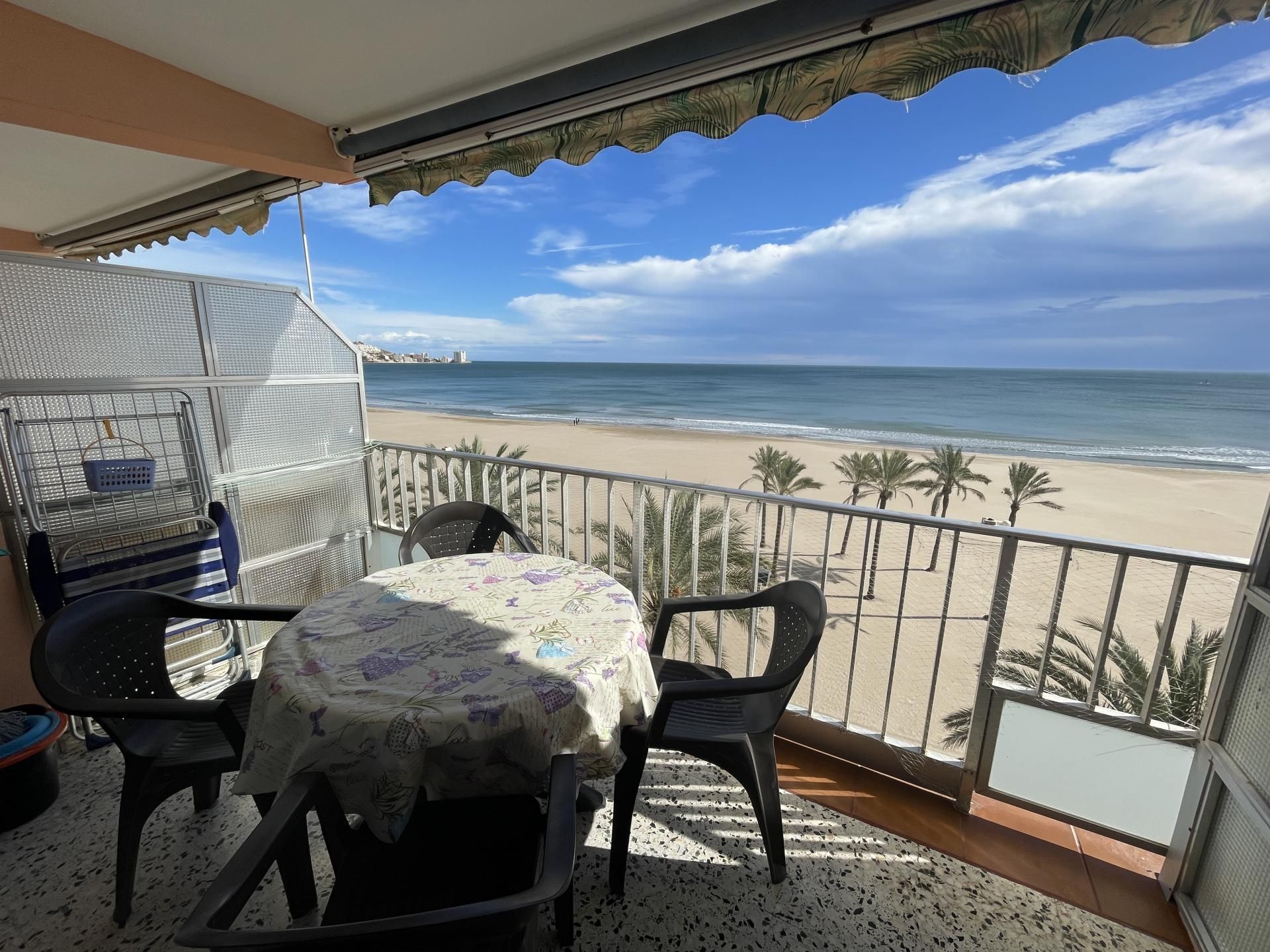Bedroom of Flat to rent in Cullera  with Heating, Terrace and Furnished