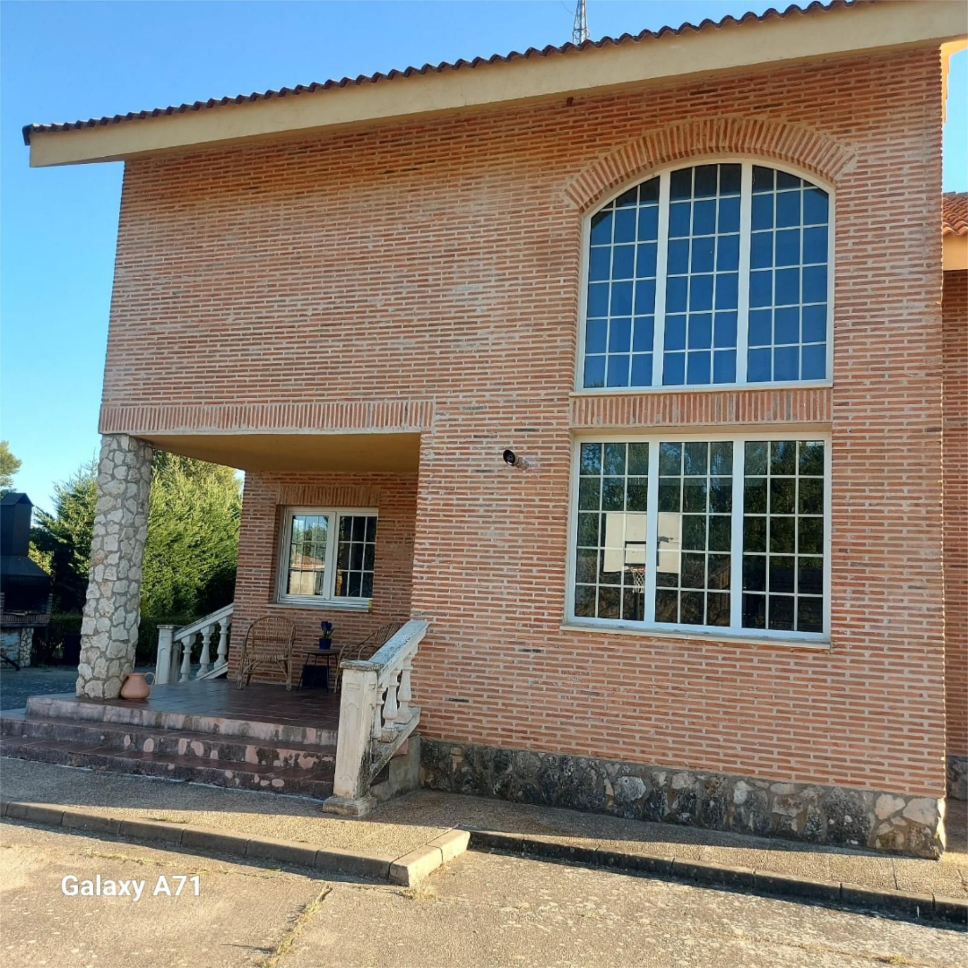 Vista exterior de Casa o xalet en venda en Aranda de Duero amb Jardí privat, Terrassa i Traster