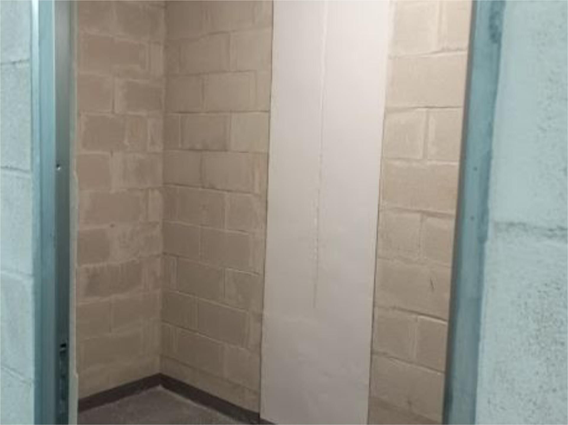 Box room to rent in Gijón 
