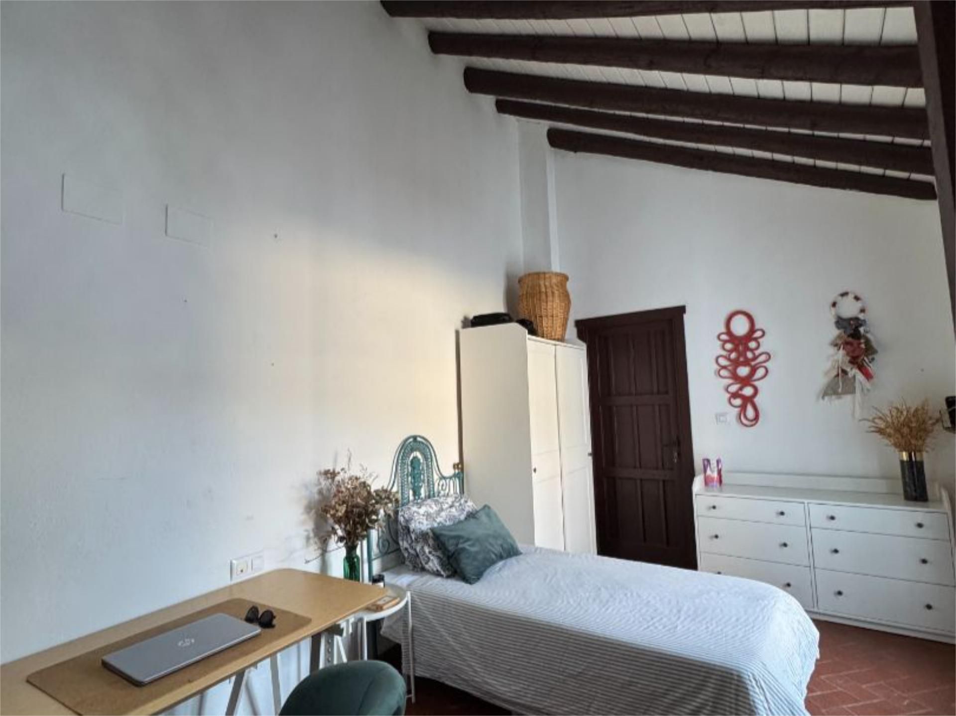 Dormitori de Casa adosada de lloguer en Higuera de la Sierra amb Aire condicionat, Calefacció i Balcó