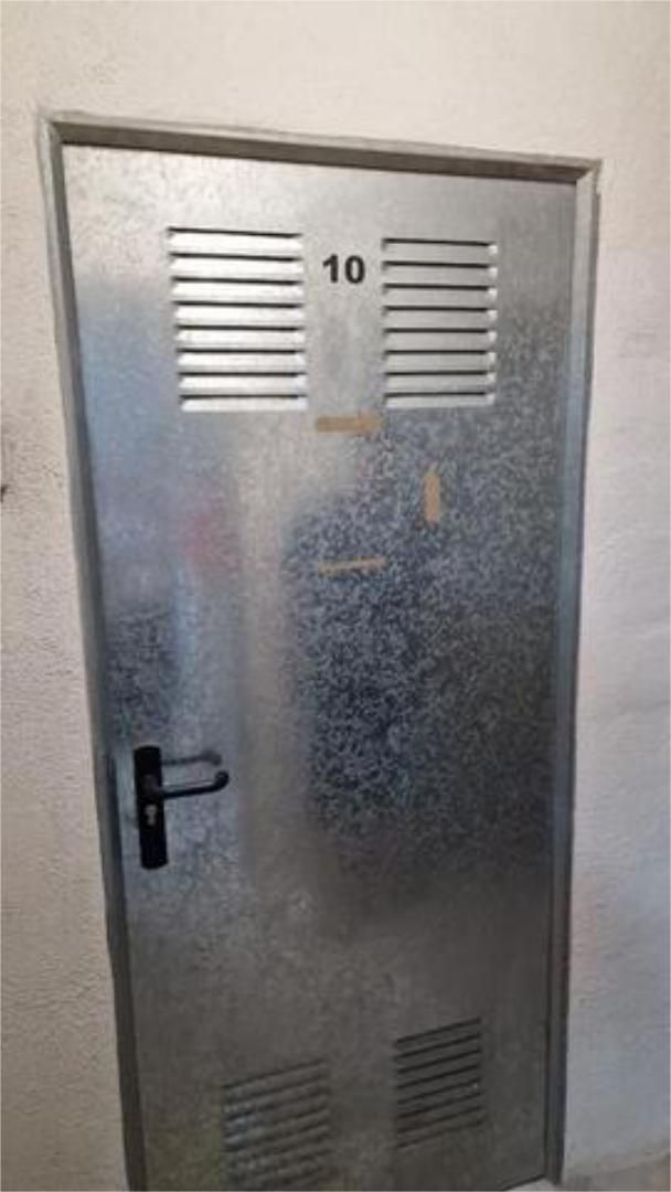 Exterior view of Box room to rent in  Jaén Capital