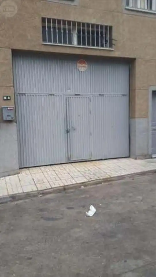 Parkplatz von Fabrikhallen zur Miete in Málaga Capital