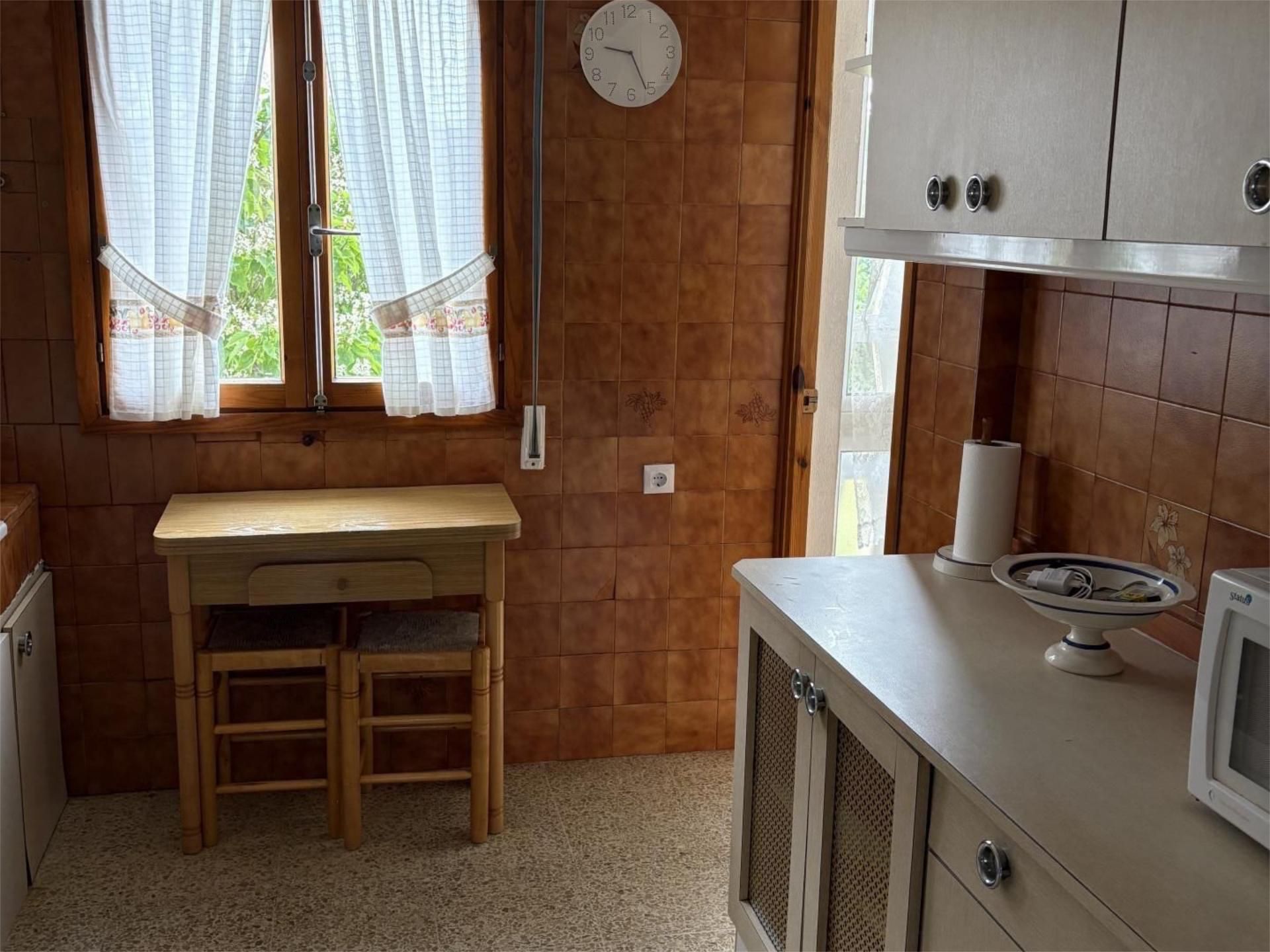 Kitchen of Flat to rent in Bembibre  with Heating, Terrace and Storage room