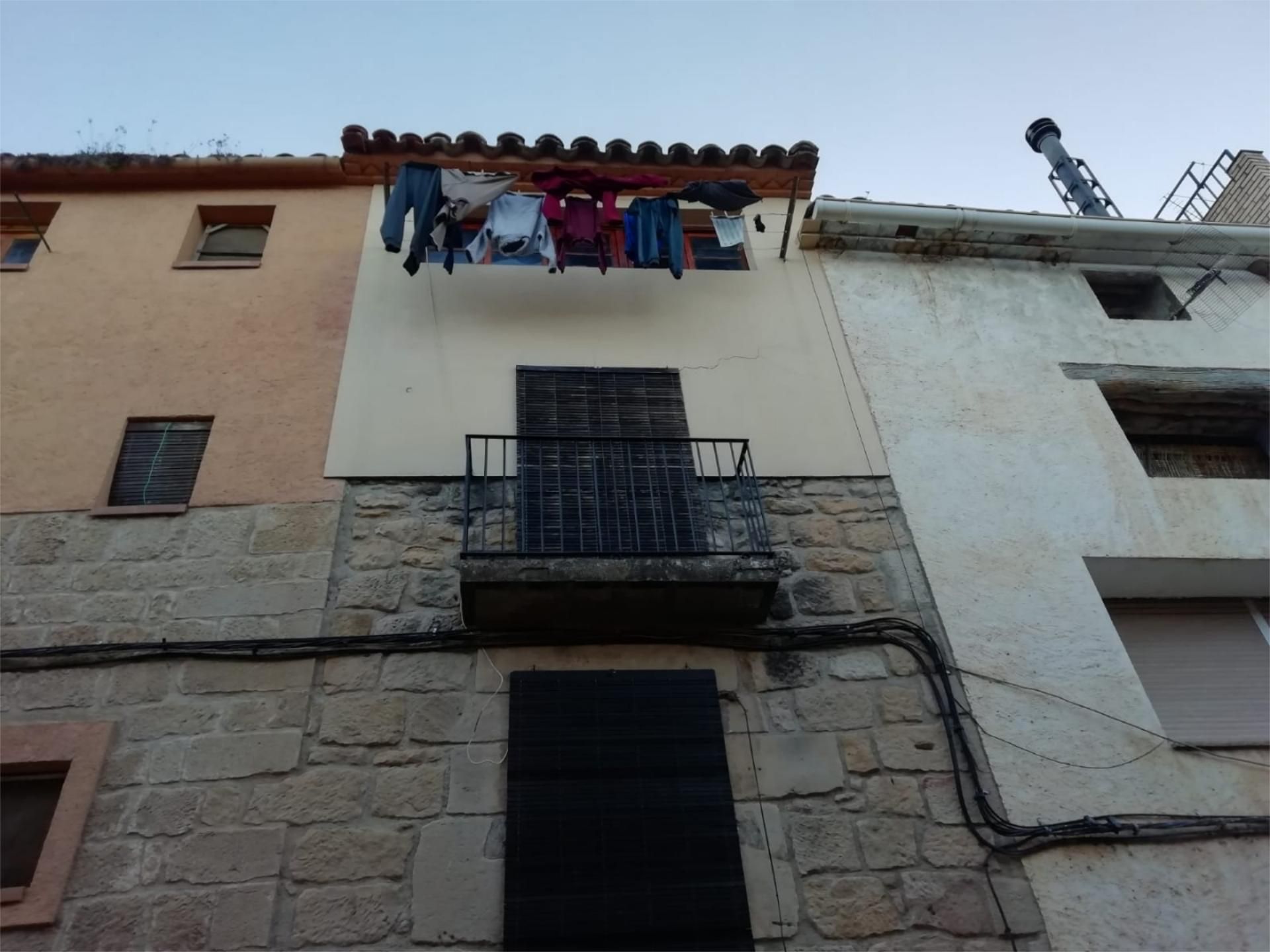 Vista exterior de Casa adosada en venda en Mazaleón amb Balcó
