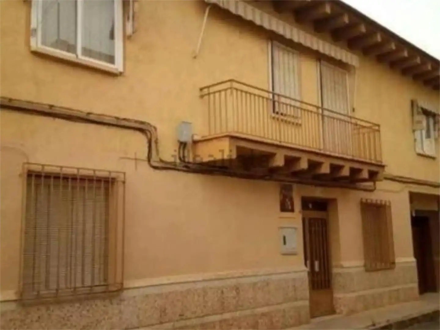 Vista exterior de Dúplex en venta en Daimiel con Aire acondicionado, Calefacción y Trastero