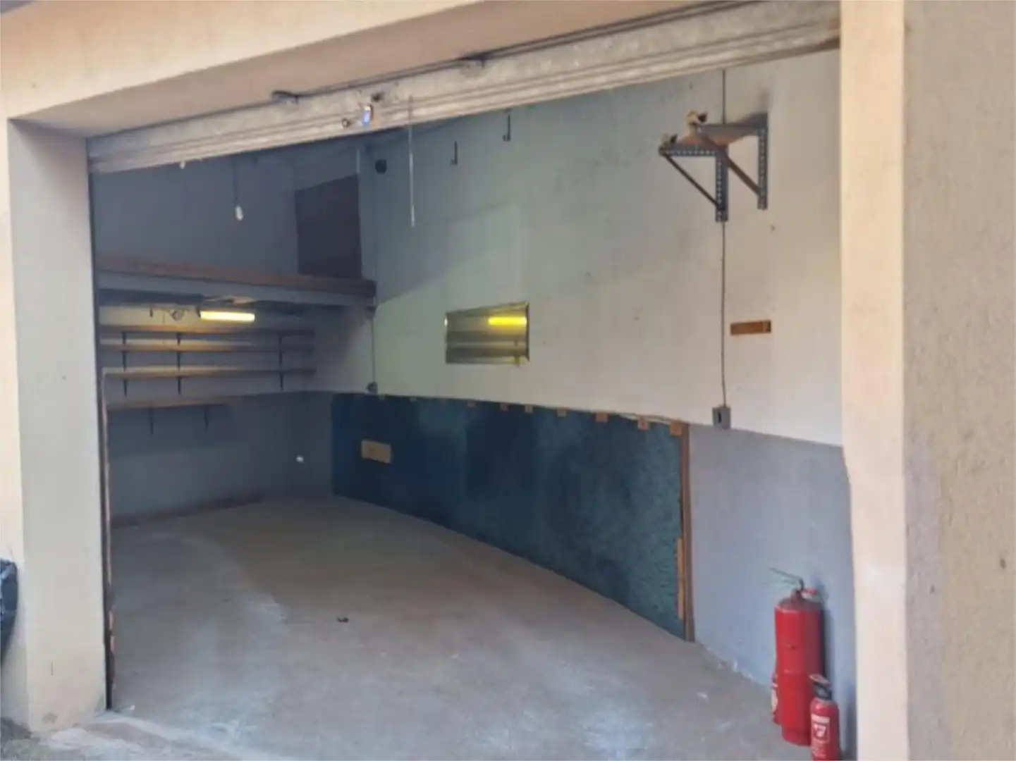 Storage room for sale in Manresa