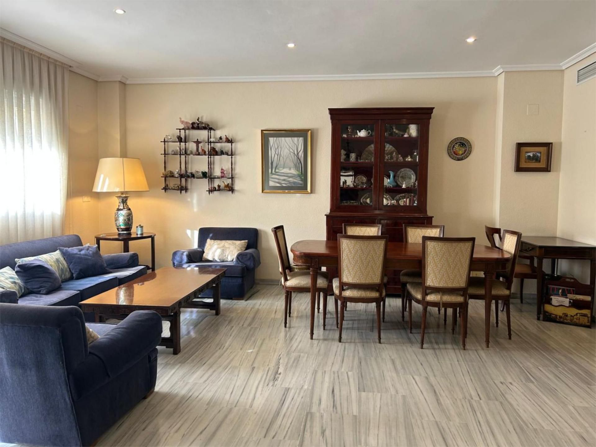 Dining room of Flat for sale in  Sevilla Capital  with Air Conditioner, Terrace and Balcony