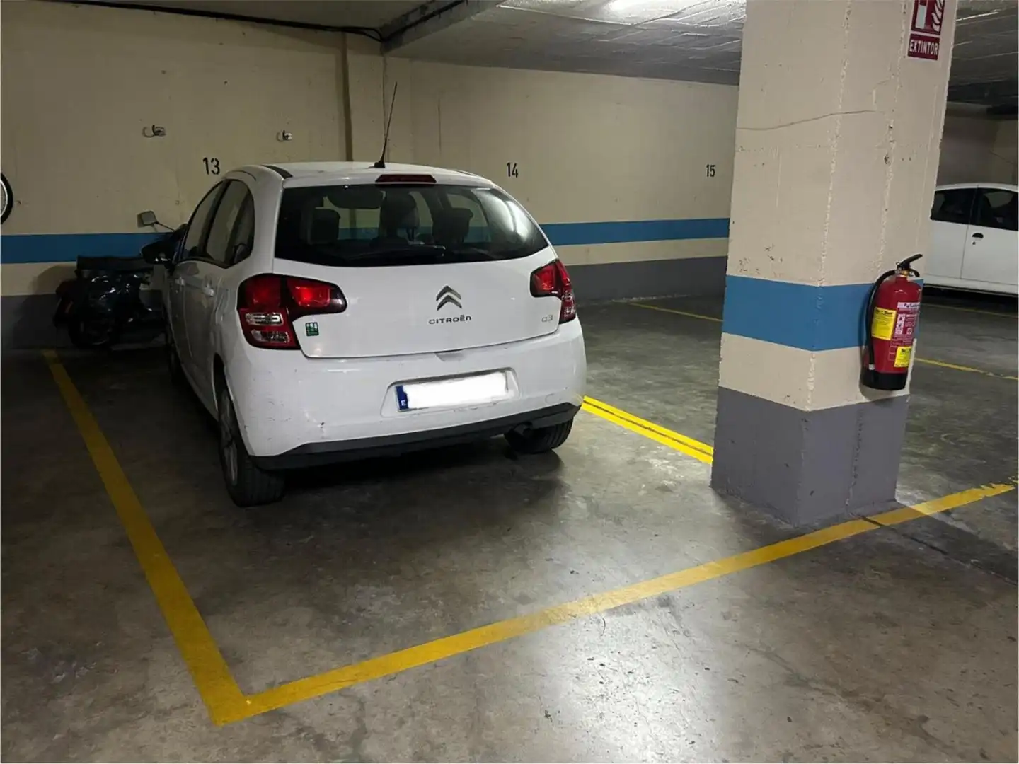 Parking of Flat for sale in Sevilla  with Air Conditioner, Terrace and Balcony