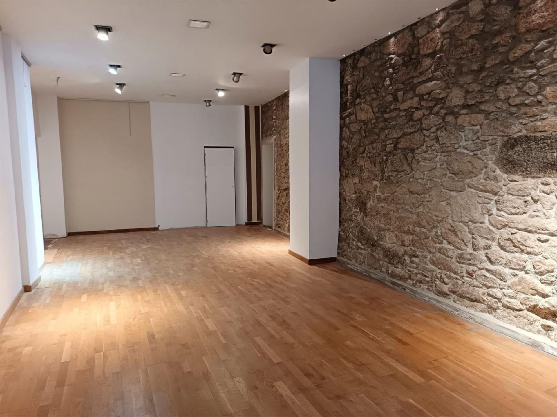 Premises for sale in A Coruña Capital 