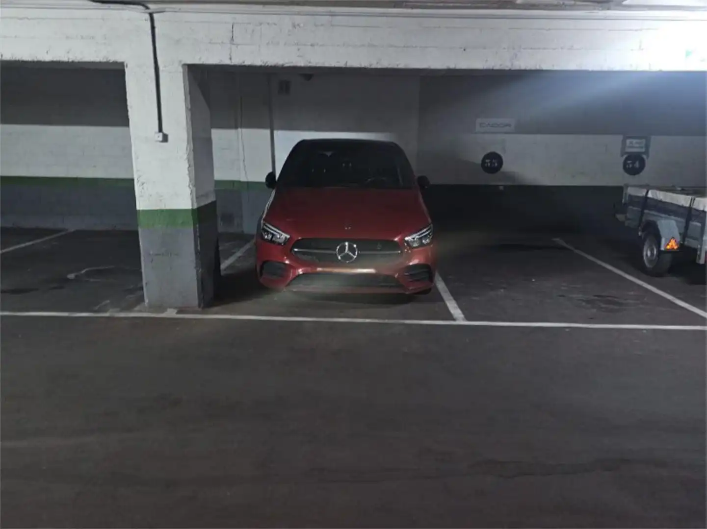 Parking of Garage for rent in Madrid
