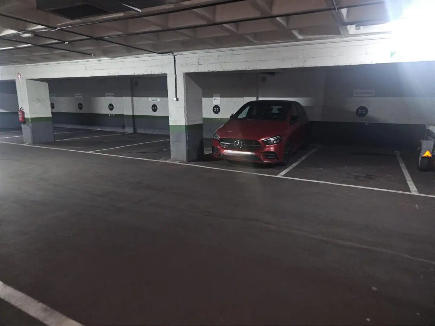 Parking of Garage for rent in Madrid