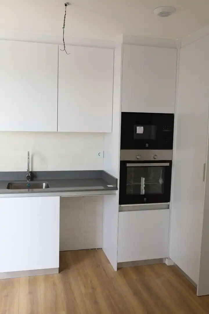 Piso en venta en Avenida de Palmas Altas, 2, Palmas Altas Cocina de Piso en venta en Sevilla Capital con Aire acondicionado y Terraza