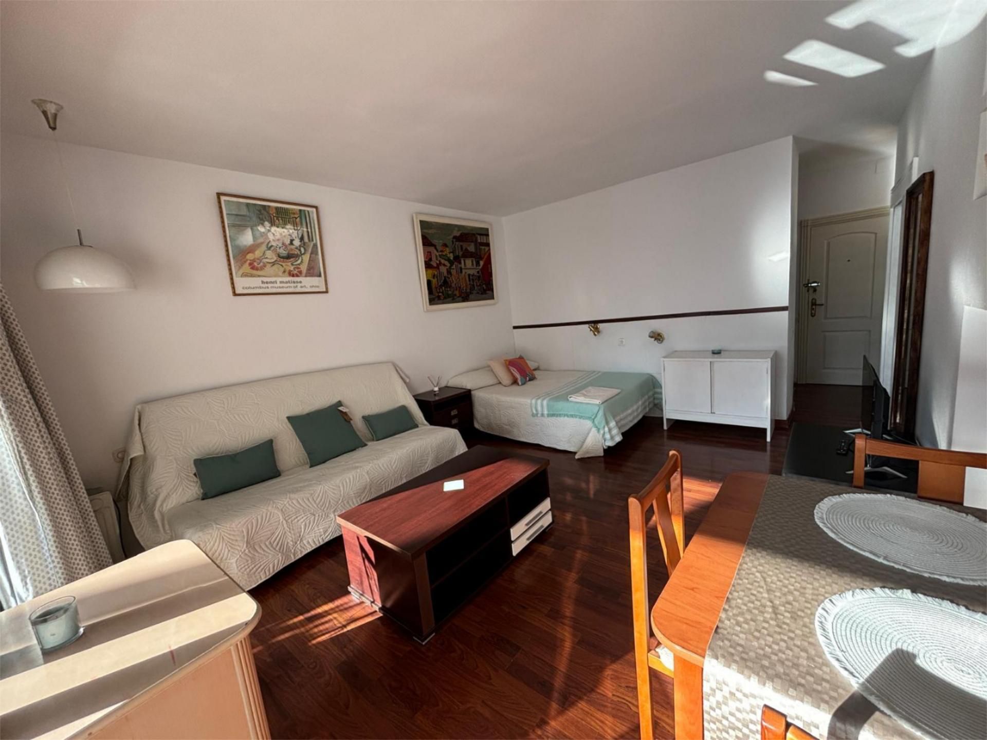 Study to rent in Carretera de Cádiz, 173, Puerto Banús