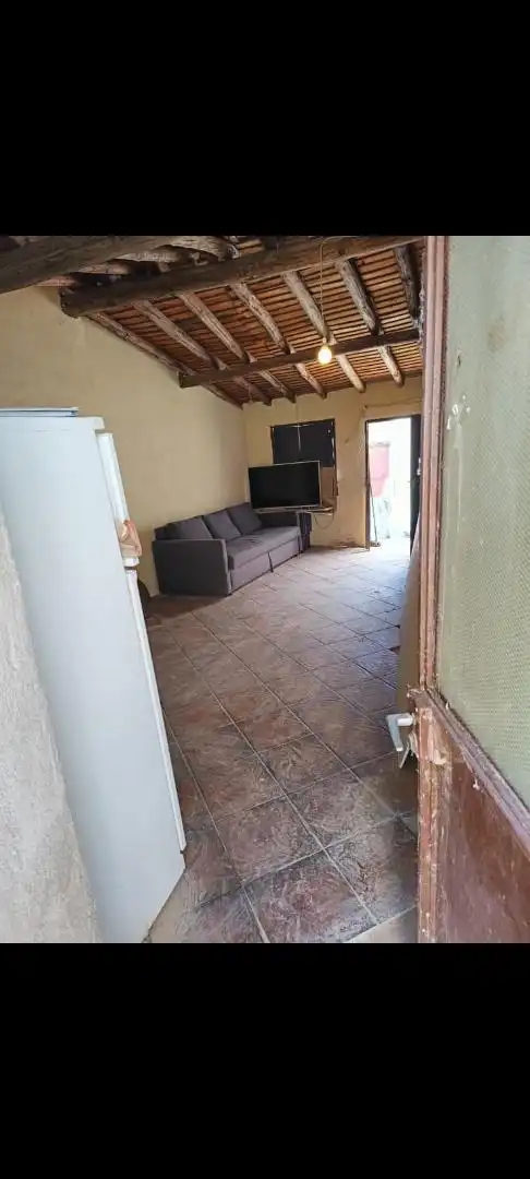 Casa adosada en venda a Plaza Esparraguera, 2, Valdecañas de Tajo Casa adosada en venda en Valdecañas de Tajo amb Jardí privat i Traster