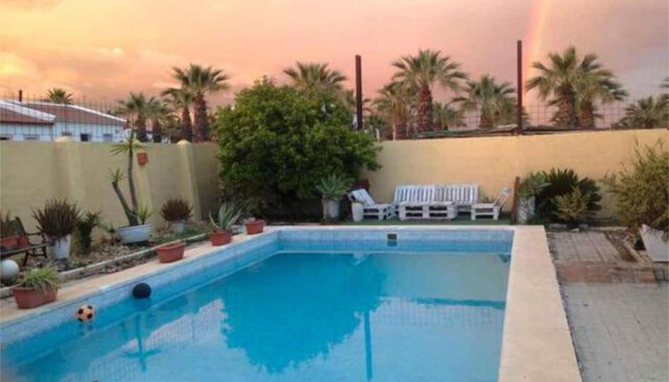 Foto 1 de Casa adosada en venta en Villamanrique de la Condesa, Sevilla