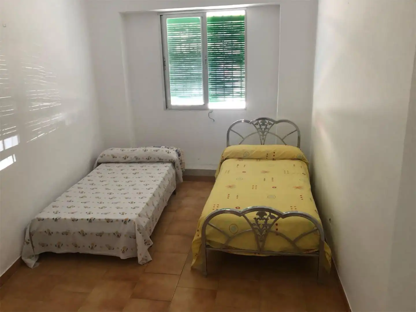 Casa adosada en venta en Calle Esperanza, 29, La Guija Habitación de Casa adosada en venta en Ciudad Real Capital con Terraza