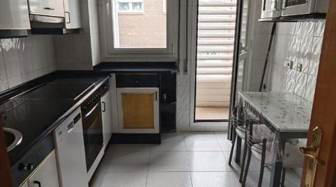 Piso de alquiler en Calle Cristóbal de Morales, 6, Los Vadillos - R. Sanitaria - Pozanos, Burgos - imagen 5 Foto 5 de Piso de alquiler en Calle Cristóbal de Morales, 6, Los Vadillos - R. Sanitaria - Pozanos, Burgos