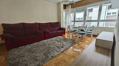 Piso de alquiler en Calle Cristóbal de Morales, 6, Los Vadillos - R. Sanitaria - Pozanos, Burgos - imagen 4 Foto 4 de Piso de alquiler en Calle Cristóbal de Morales, 6, Los Vadillos - R. Sanitaria - Pozanos, Burgos