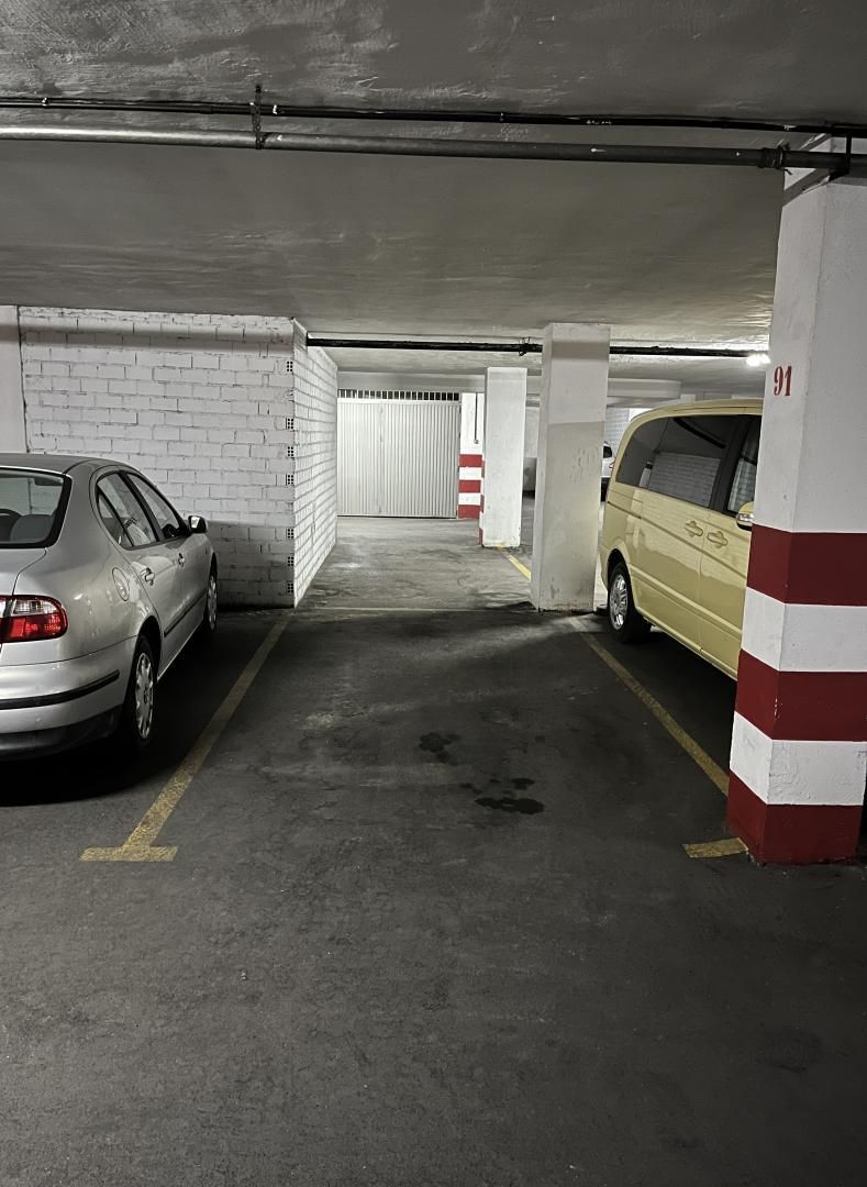 Aparcament de Garatge de lloguer en  Granada Capital