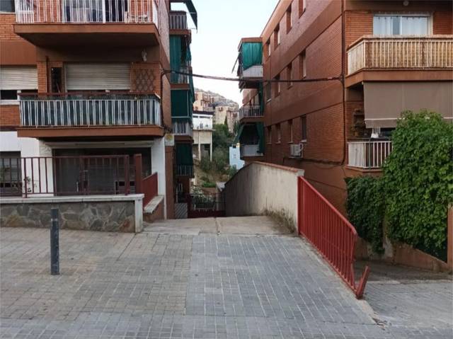 Garaje en Alquiler en Passeig Universal, 60 en Horta