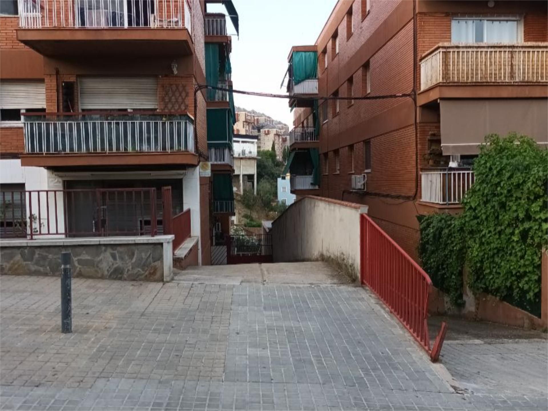 Vista exterior de Garatge de lloguer en  Barcelona Capital