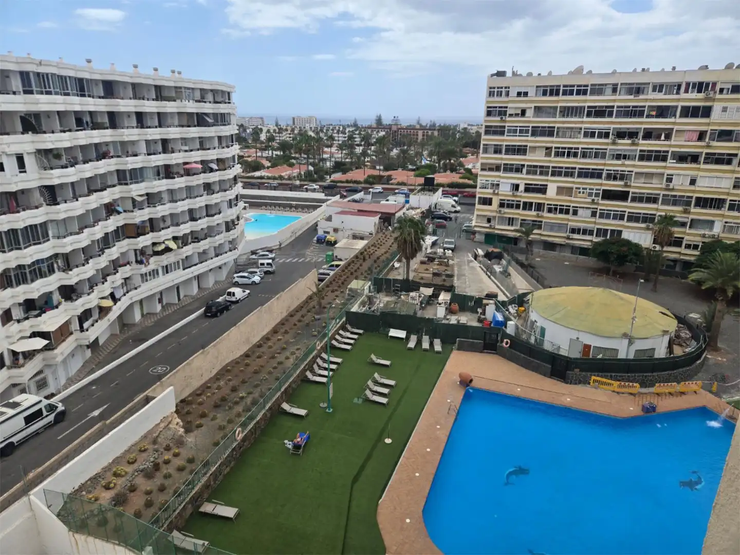 Exterior view of Flat for rent in San Bartolomé de Tirajana  with Swimming Pool, Furnished and Oven