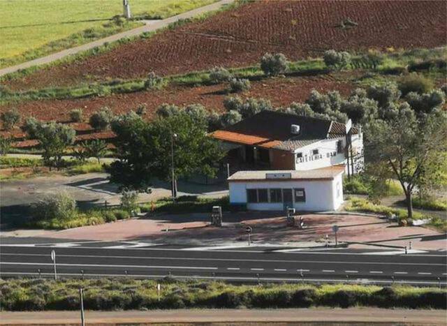 Local comercial en Alquiler en Alhambra