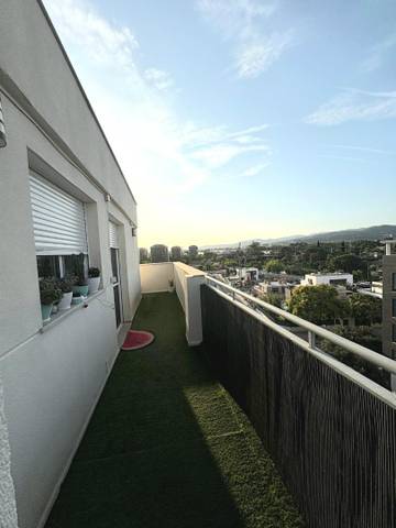 Ático en Venta en Plaça D'Elx, 1 en Ensanche - Río Júcar